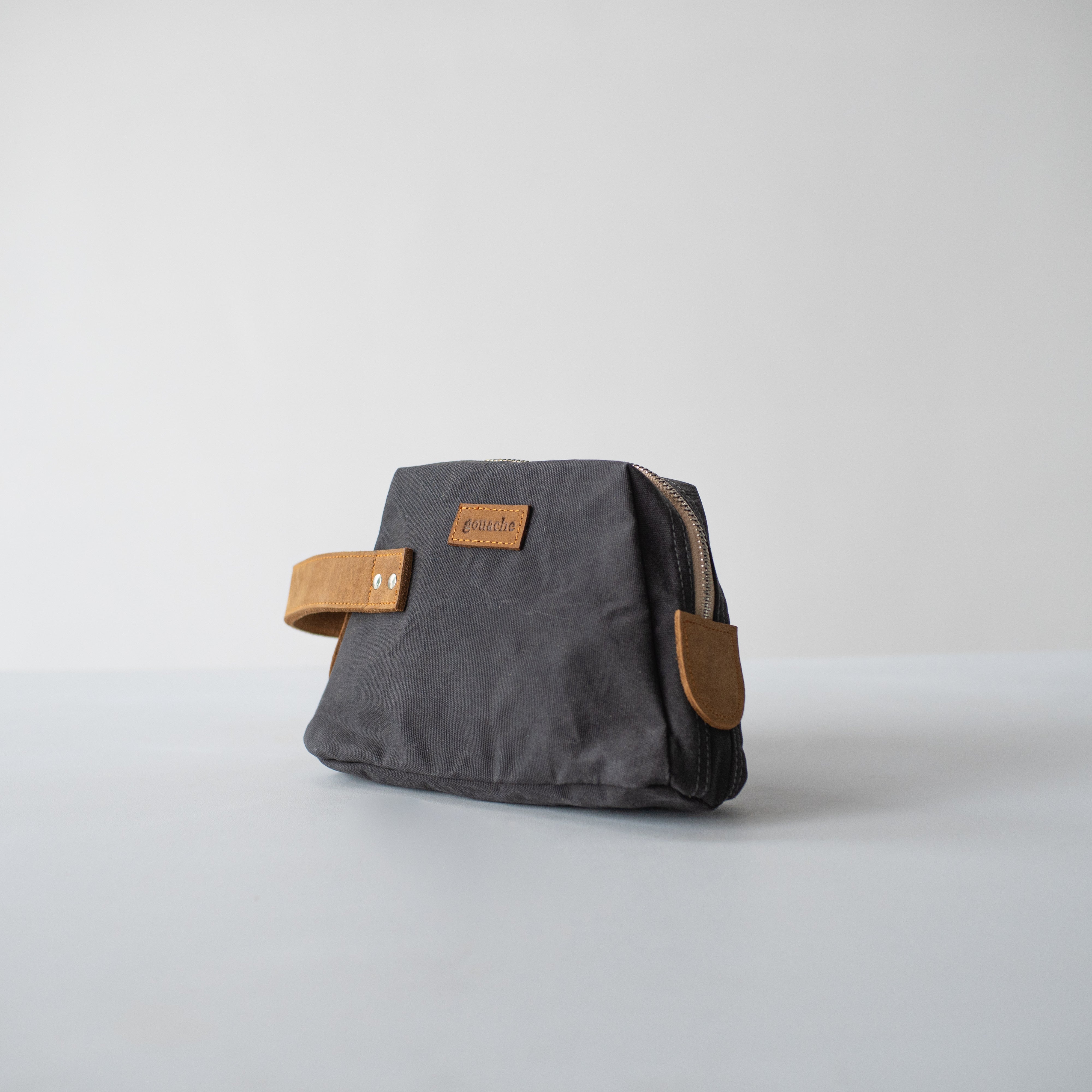 Iris Kit Pouch