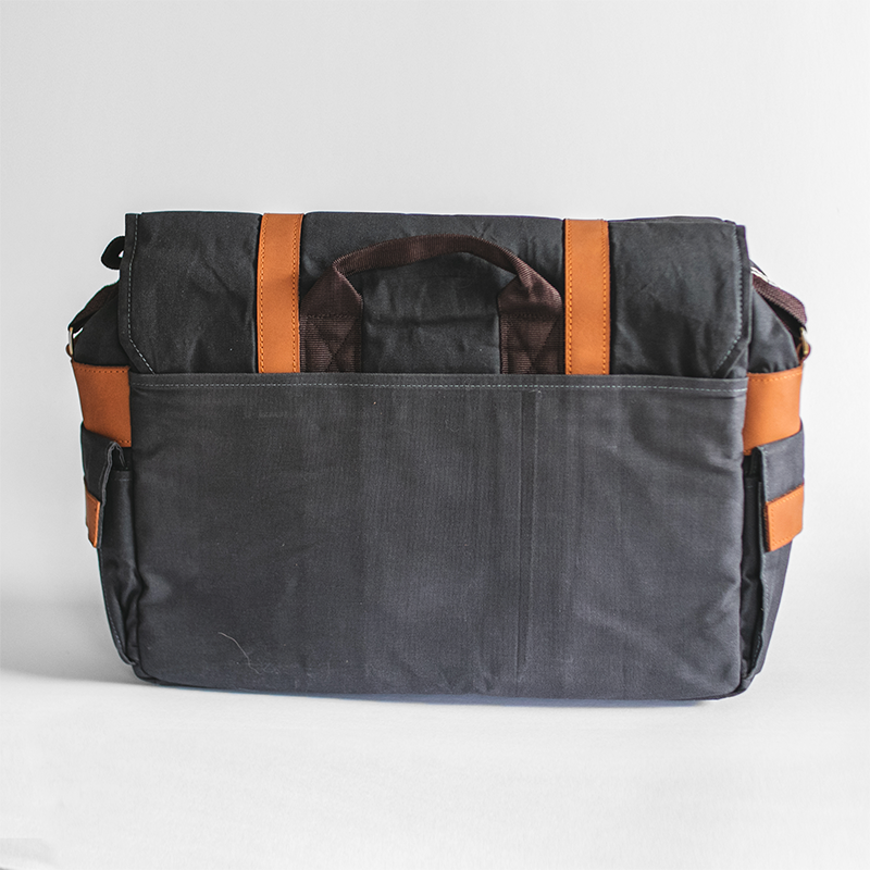 Rennell Camera Messenger Bag