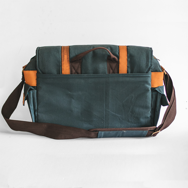 Rennell Camera Messenger Bag