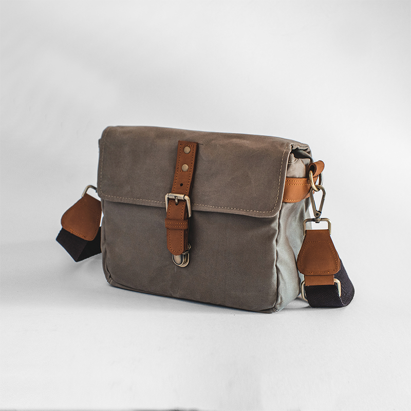 Harvey Camera Sling Bag
