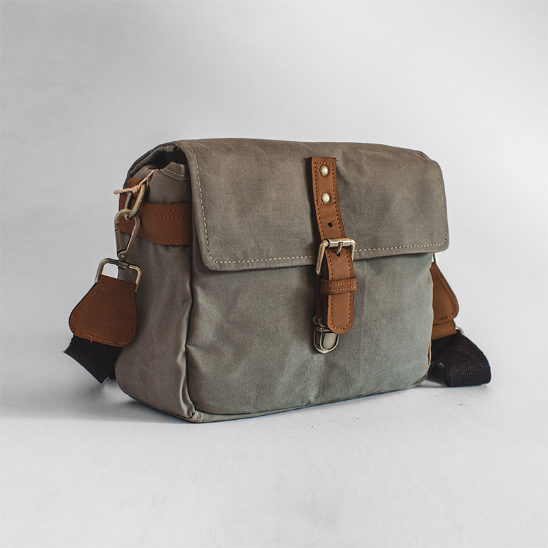 Harvey Camera Sling Bag