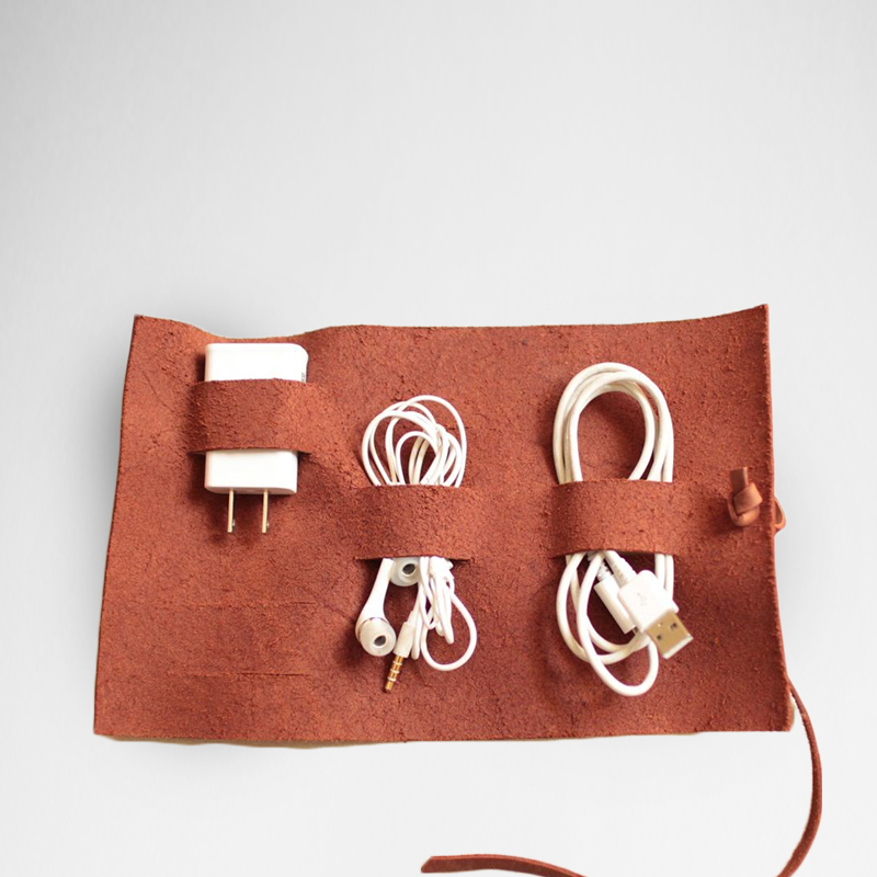 Louie Cord Organizer