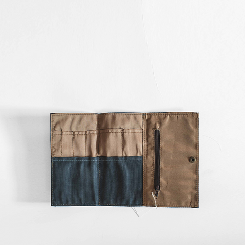 Cadden Trifold Pen and Stationery Organizer