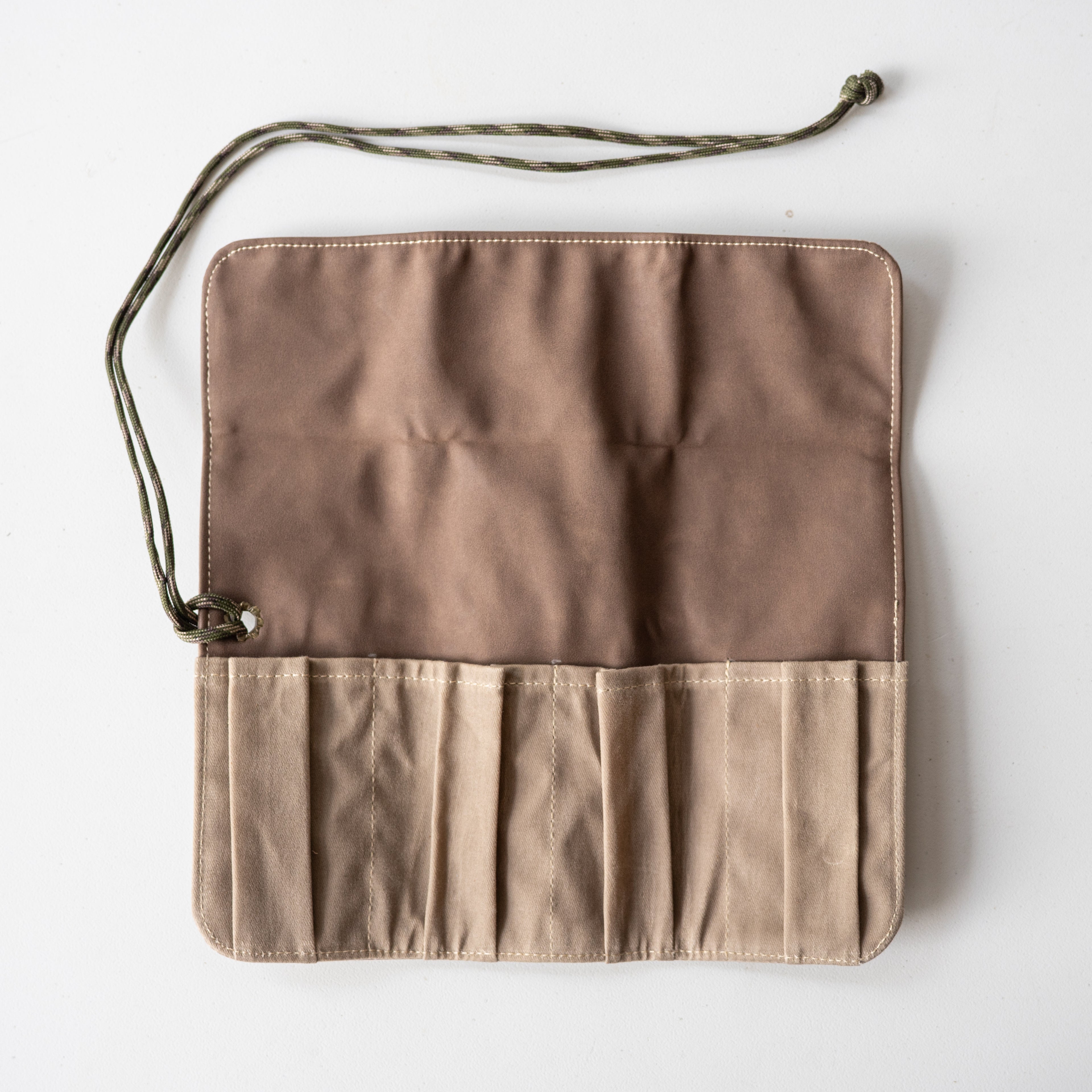 Barrie Roll Organizer Pouch