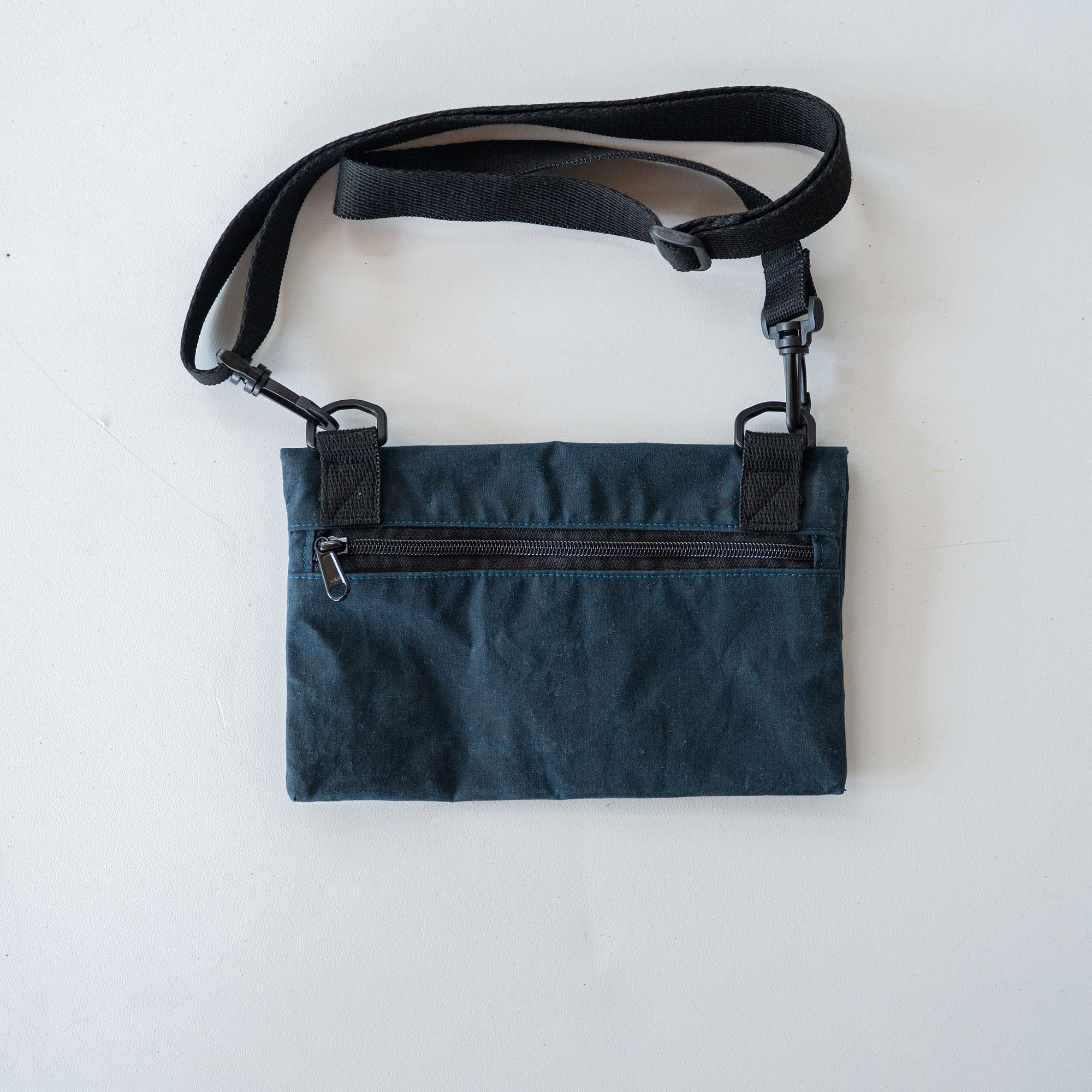 Finley cross body sling