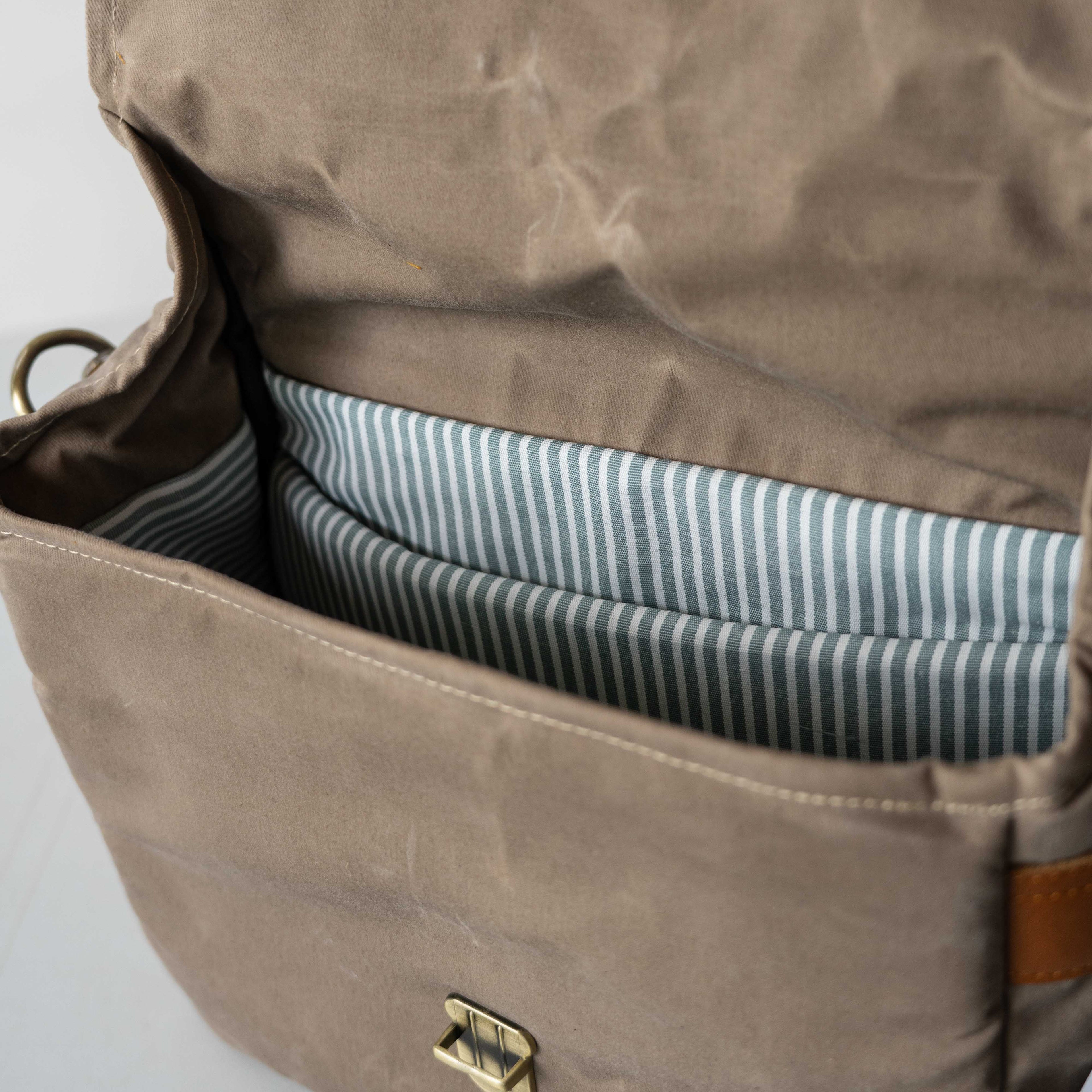 Harvey Camera Sling Bag