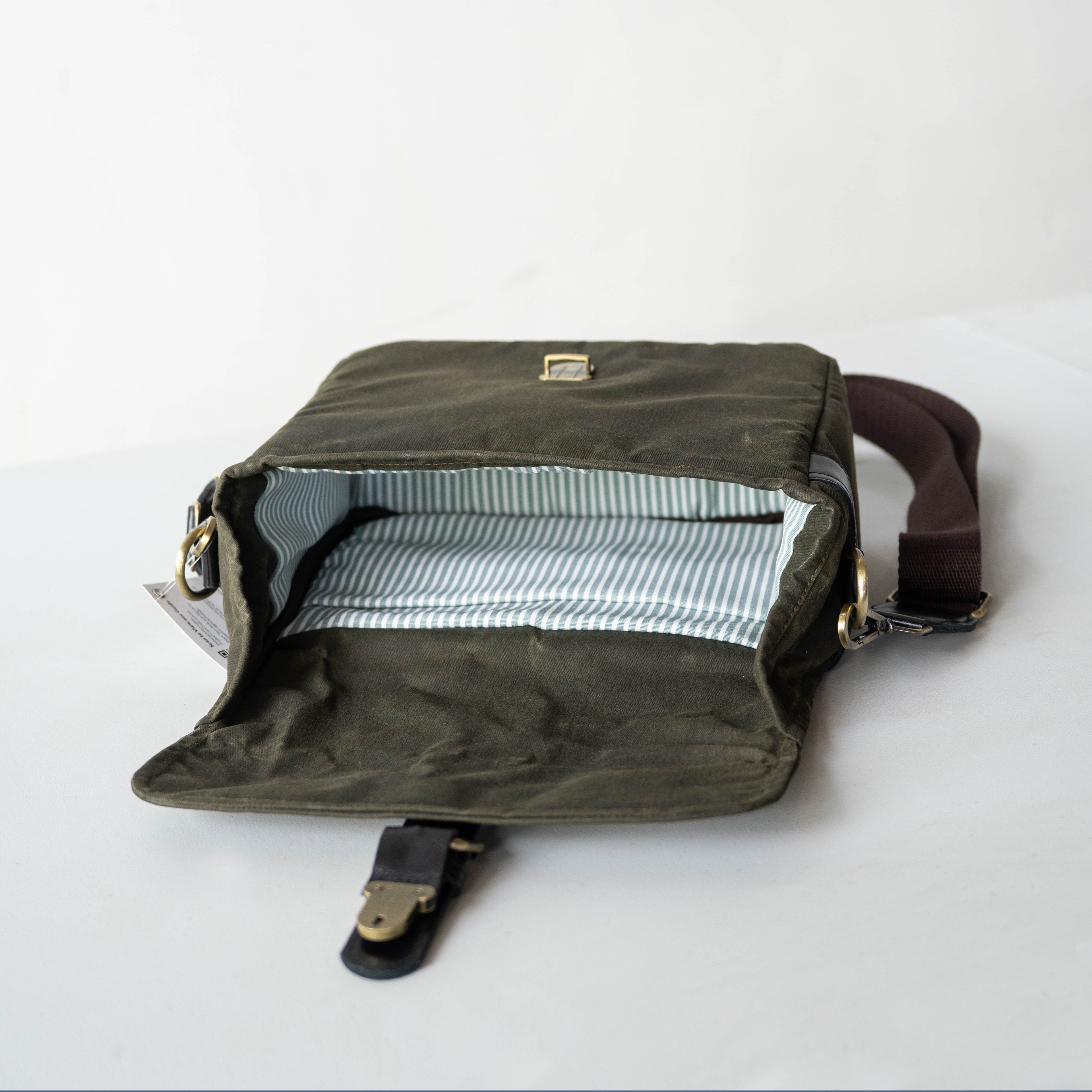 Harvey Camera Sling Bag