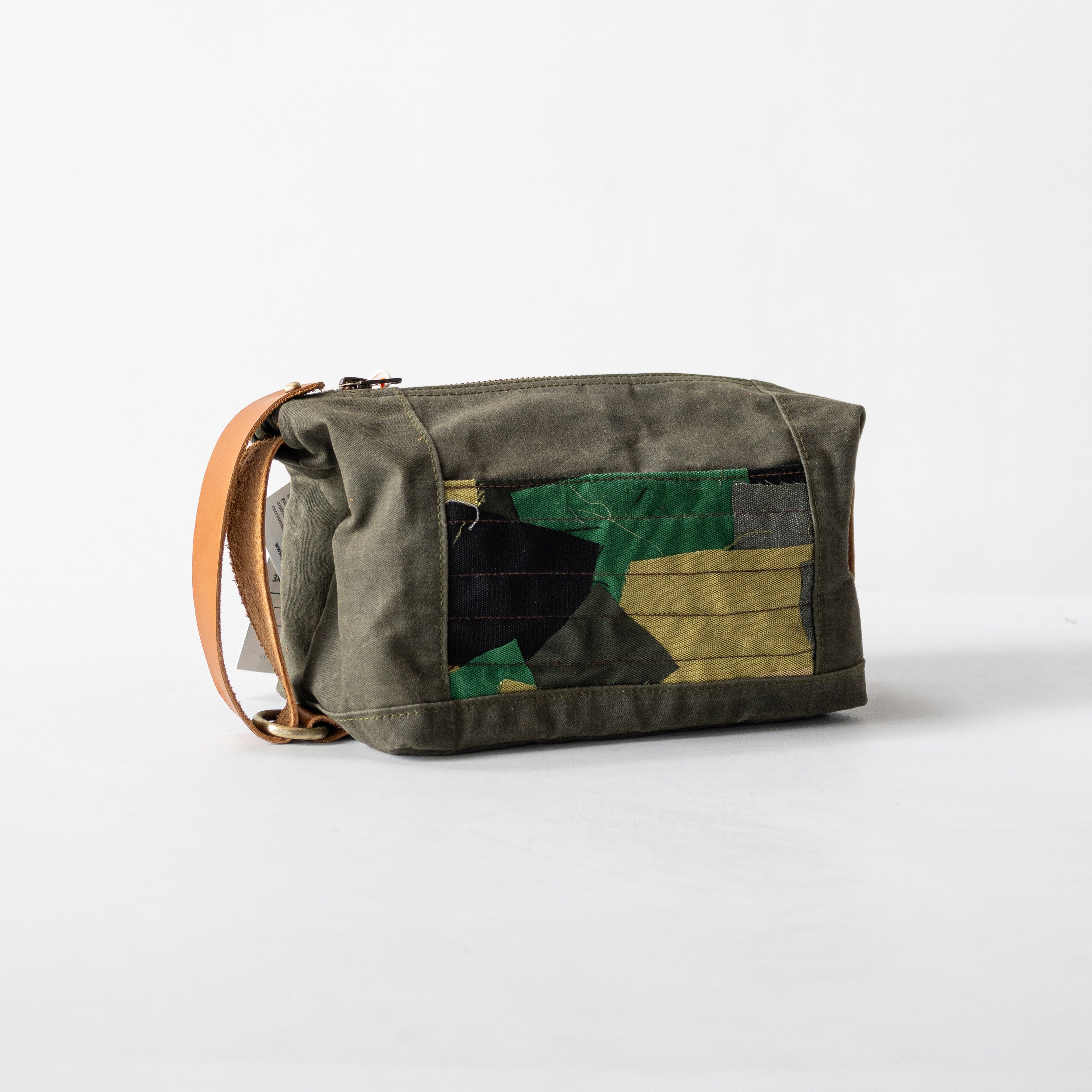 RIOTASO X GOUACHE DOPP KIT