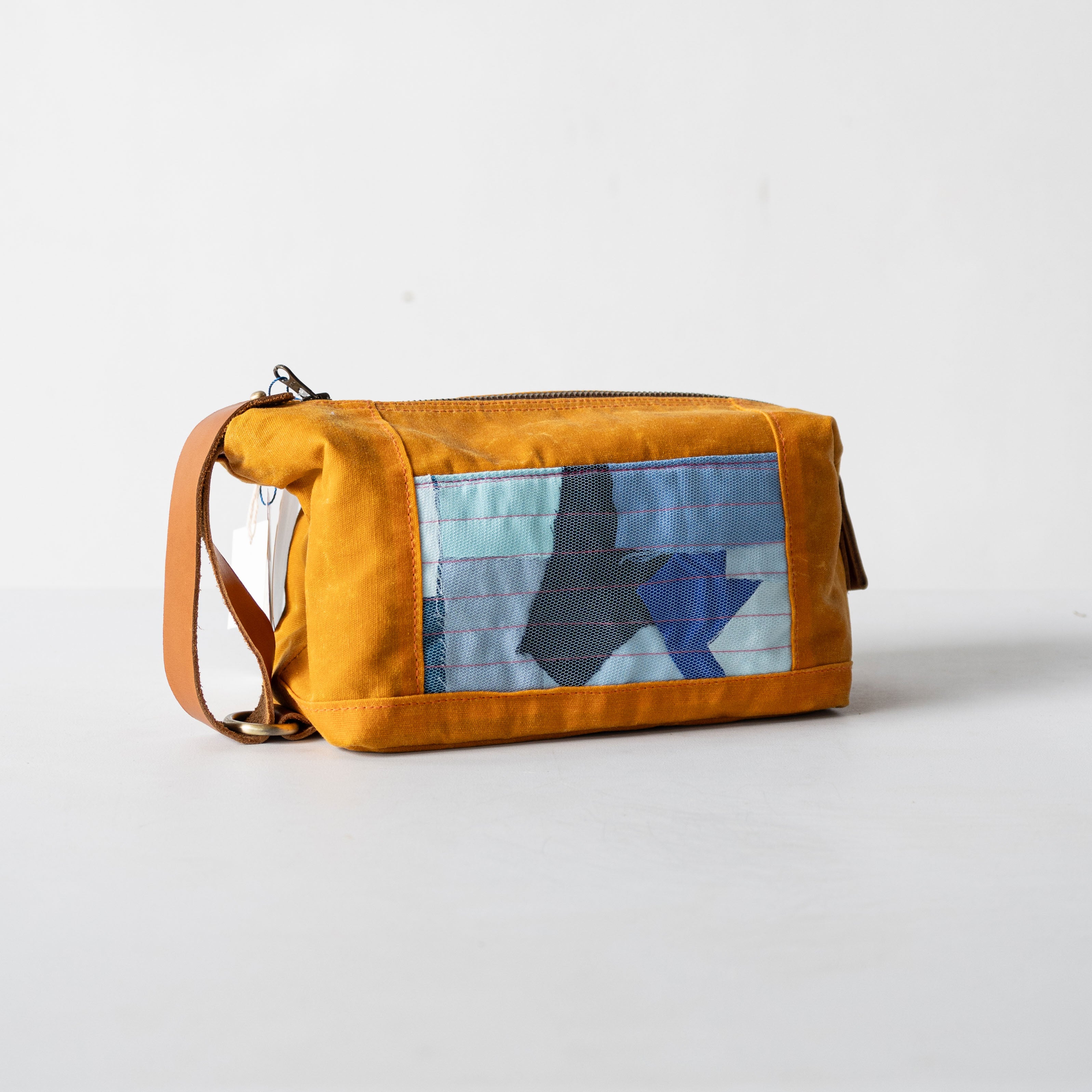 RIOTASO X GOUACHE DOPP KIT