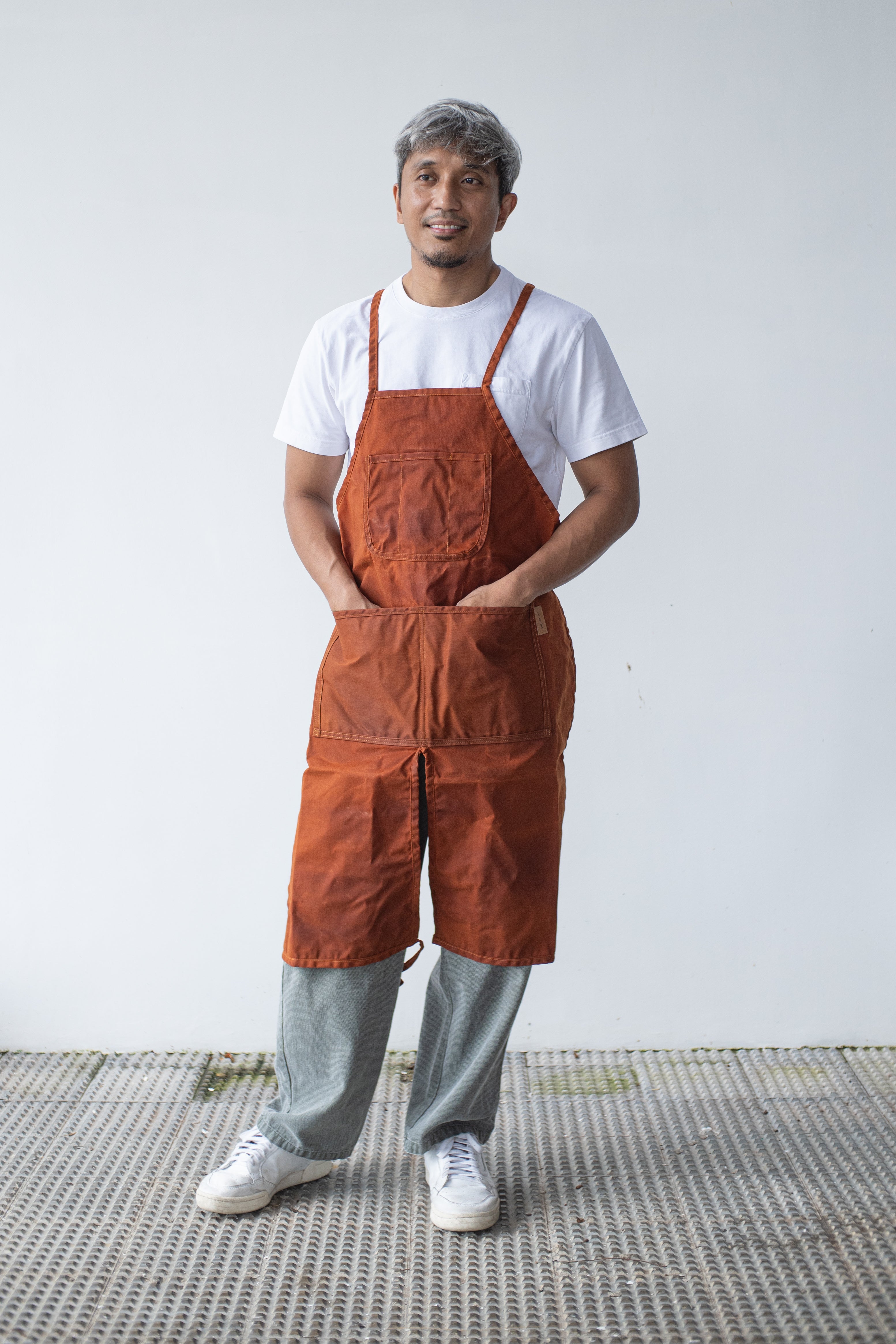 Gouache Waxed Canvas Syd Pottery Apron