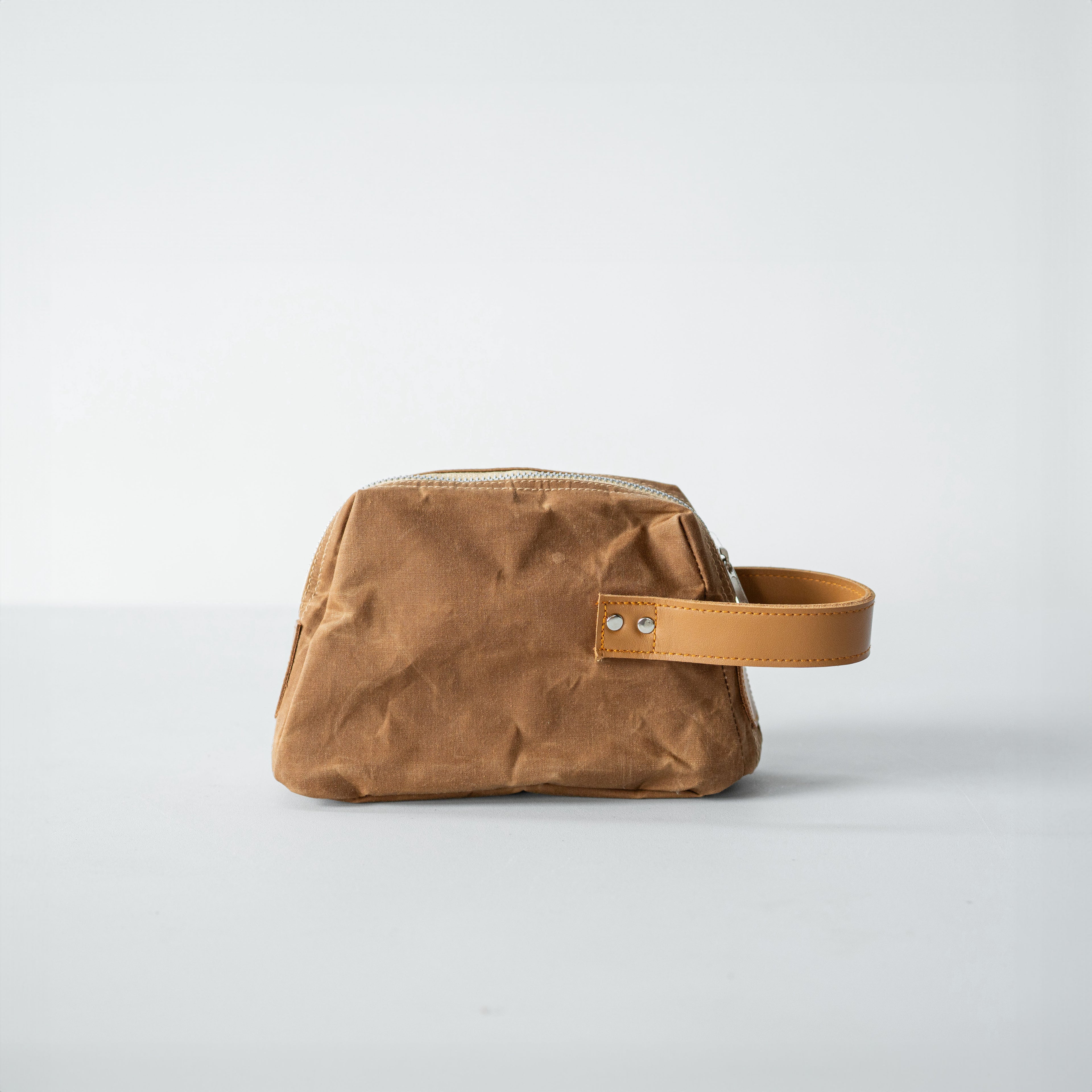 Iris Kit Pouch