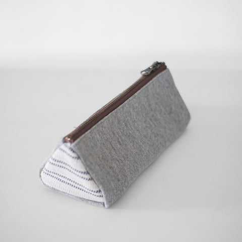 Triangular Hiro Pouch